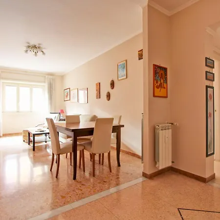 Porta Portese 아파트