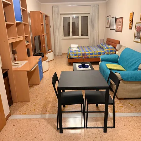 Porta Portese Lägenhet